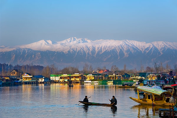 Srinagar Hotels - Long Stay Hotel Booking