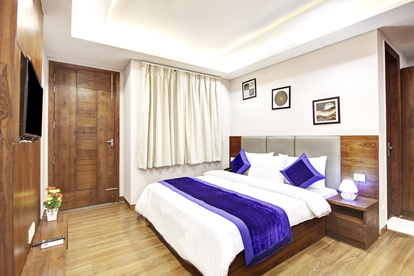 Affordable accommodation in Jasola 