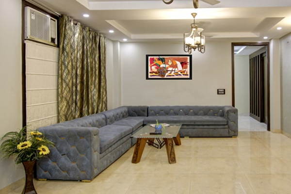 Affordable stay near Jasola Delhi